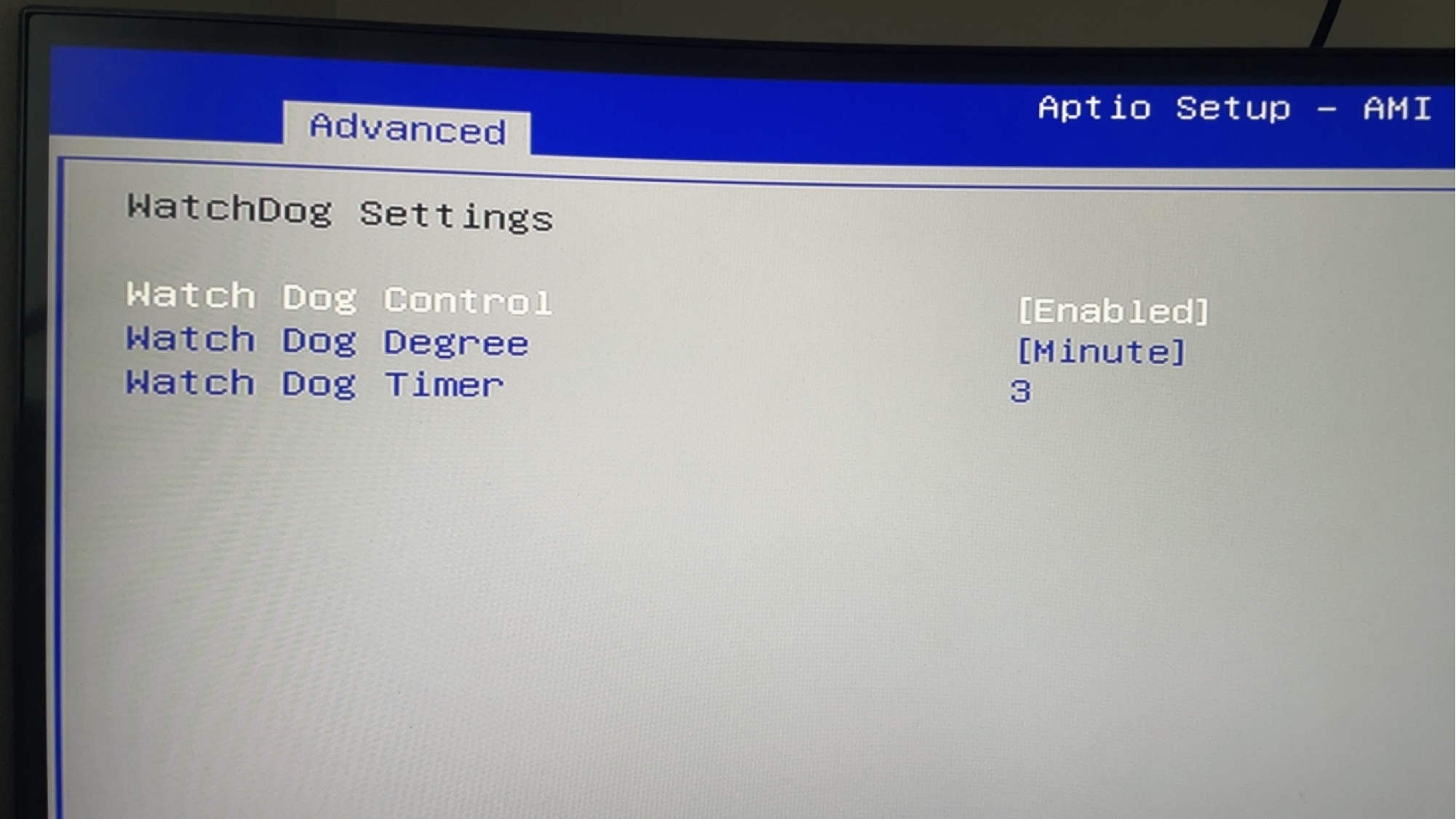 绿联DX4600不接显示器盲操设置从U盘启动的方法